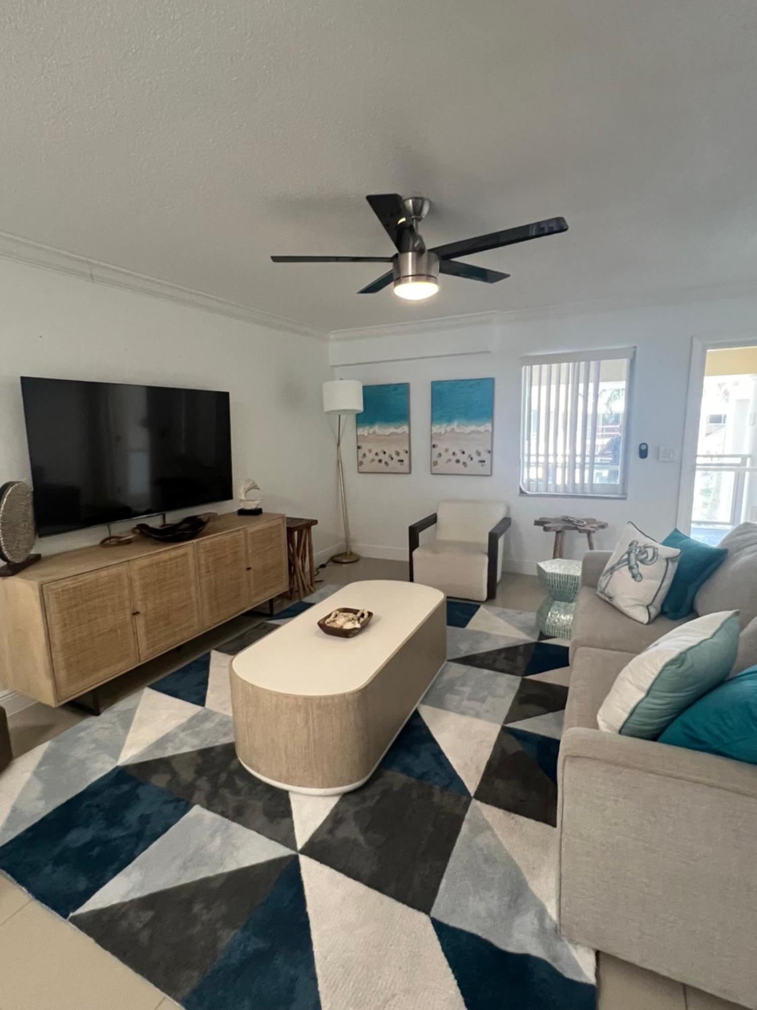 Apartamento Royal Colonial Boca Ratón Exterior foto